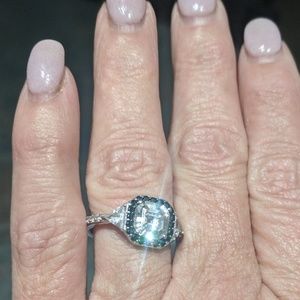 Diamonique Aascher cut black and clear ring. Sz 9